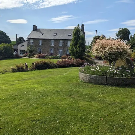 La Clef Decamp Ferme Bellevue 15pers, A La Campagne, Proche Vire بيت للعطل