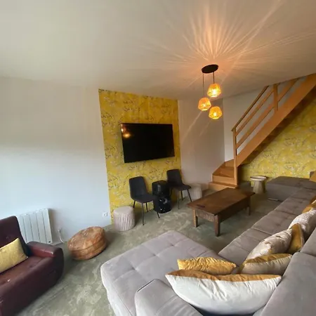 La Clef Decamp Ferme Bellevue 15 Pers, A La Campagne, Proche Vire Burcy (Calvados)