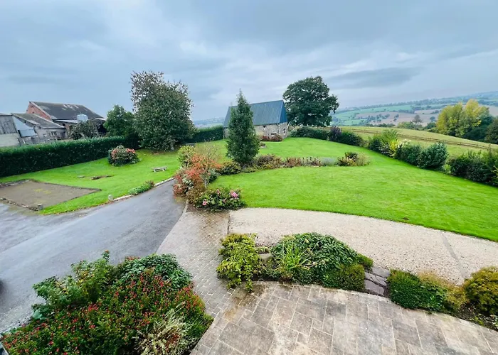 La Clef Decamp Ferme Bellevue 15pers, A La Campagne, Proche Vire بيت للعطل