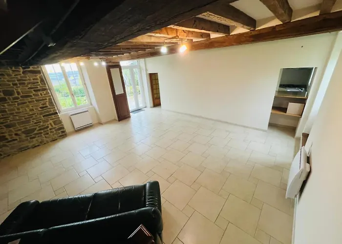 La Clef Decamp Ferme Bellevue 15pers, A La Campagne, Proche Vire بيت للعطل